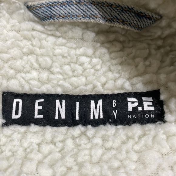 P.E Nation 1984 Oversized Sherpa Lined Jean Denim Jacket - Picture 3 of 12